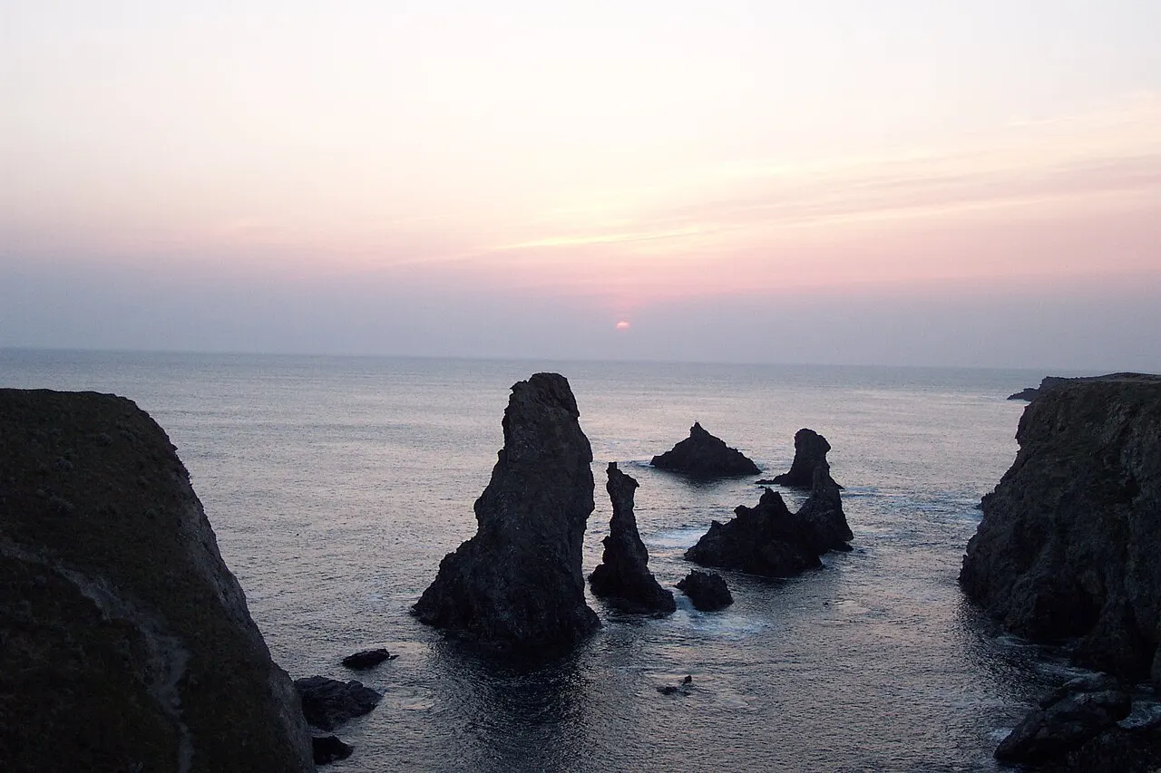 Port-Coton et ses rochers sur la côte sauvage de Belle-Île-en-Mer, dans le Morbihan
